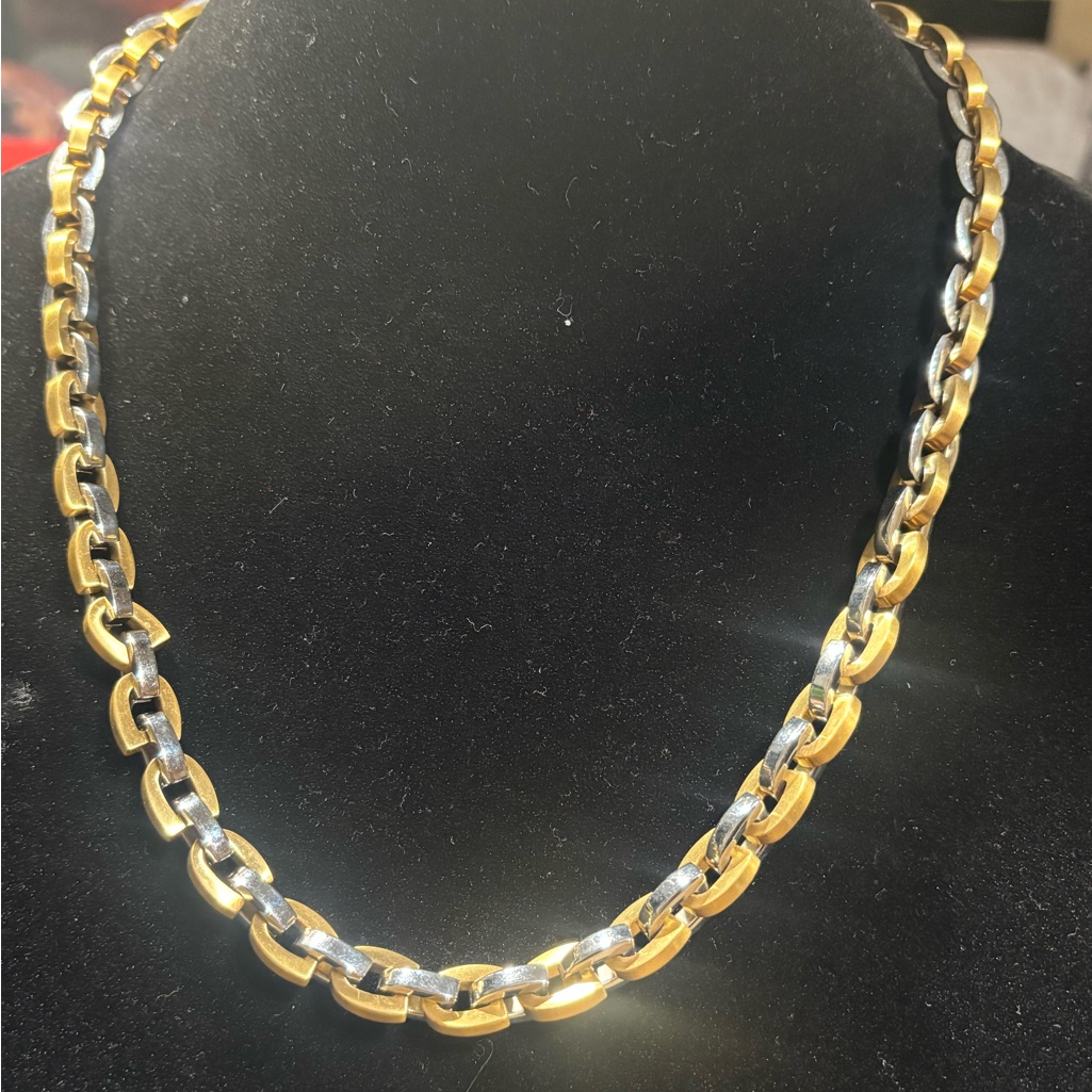 Lot D Pre Owned Stainless Steel Elegant Gold And Silver Tone Necklace
